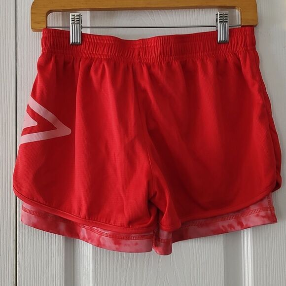 Umbro Girls 2 in 1 Red Training Shorts.  Sz XL (14-16) NWOT - Picture 3 of 4